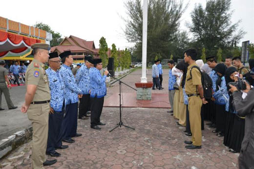 Sekda Dumai Minta ASN dan Honorer Lebih Disiplin Waktu